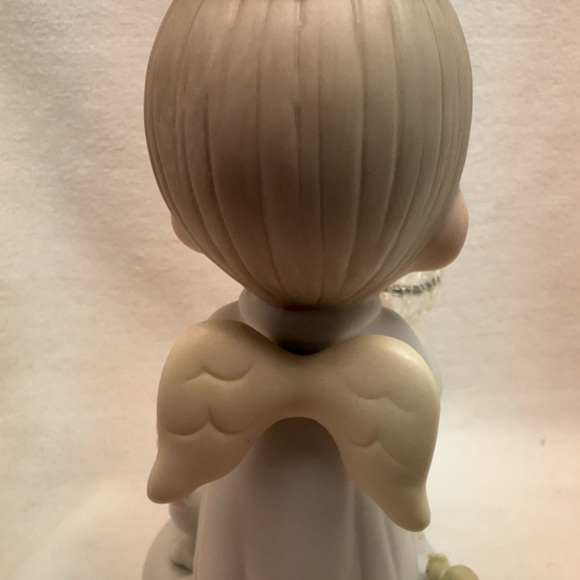 Precious Moments Angel with Butterflies Figurine - Picture 6 of 8